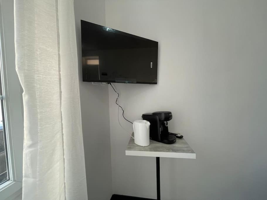 Studio A2 18M2 Cosy 5Minutes Gare Parking Gratuit Rue De La Mure Руан Екстериор снимка